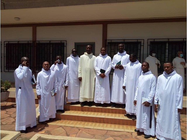 Profession simple Lom (Togo)