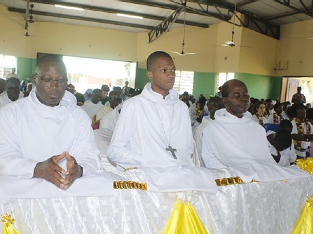 Profession solennelle et Jubil de 25ans de conscration hospitalire