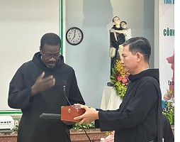 Vai alla pagina: Elezione del Superiore Provinciale in Vietnam